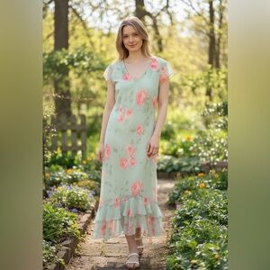 Chic Pastel Green Floral Midi Dress